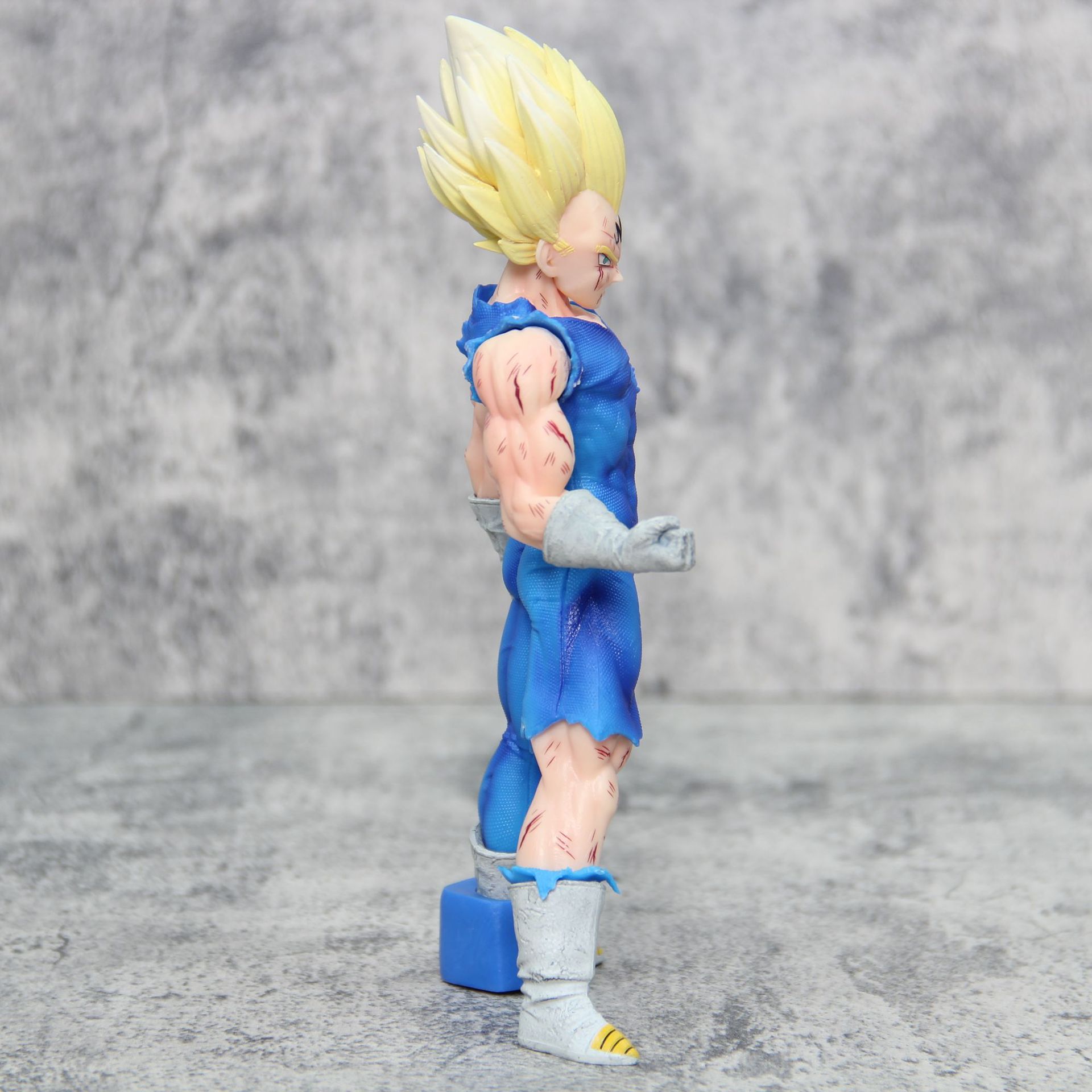 ดราก้อนบอล แซด ซูเปอร์ไซย่า เจ - Model Kit Vegito บทวิจารณ์และราคา
